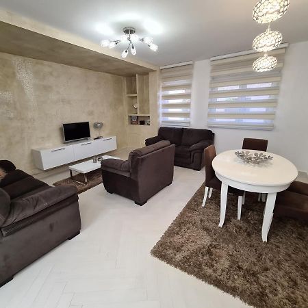 Adonis Apartment Novi Sad Exterior photo