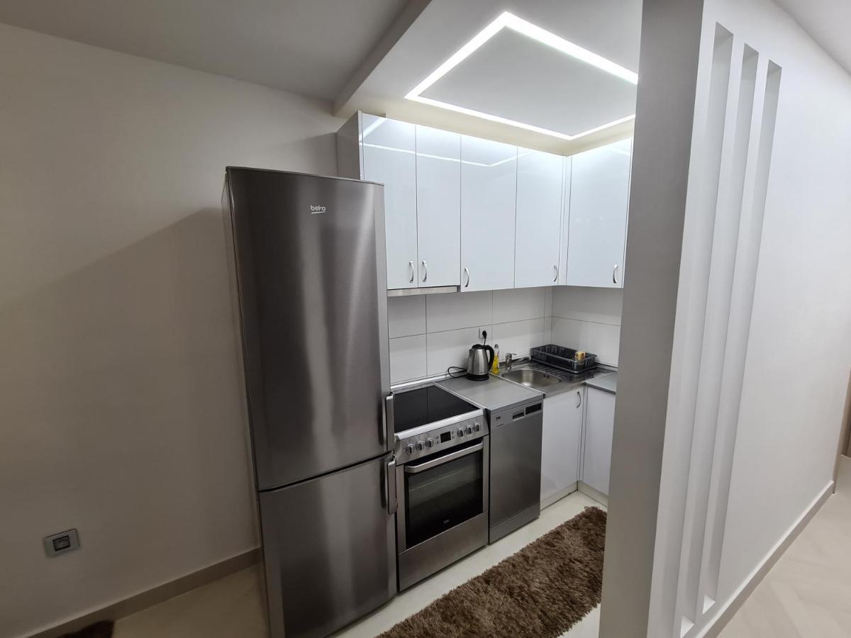 Adonis Apartment Novi Sad Exterior photo