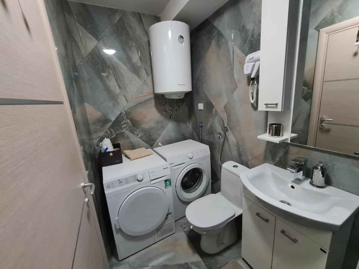Adonis Apartment Novi Sad Exterior photo